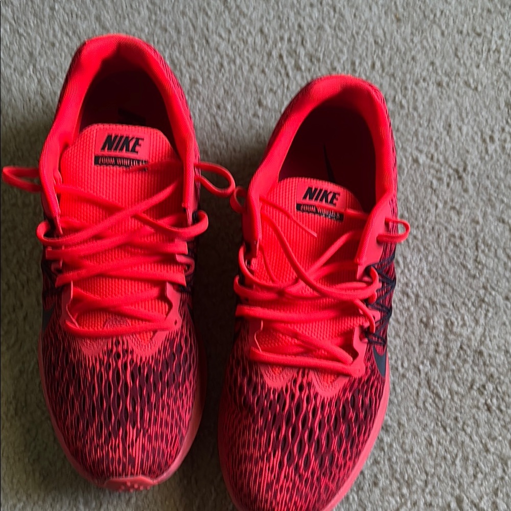 Nike Red Sneakers Vibrant Mesh Design